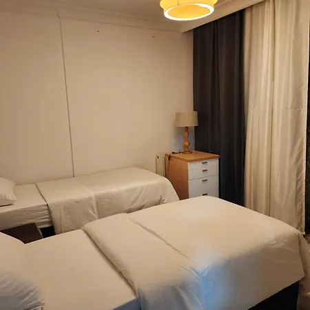 Taksim Square Perfect Family With Pool اسطنبول