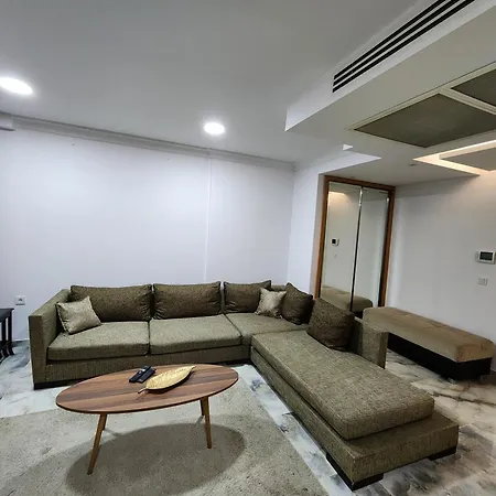 شقة Taksim Square Perfect Family With Pool